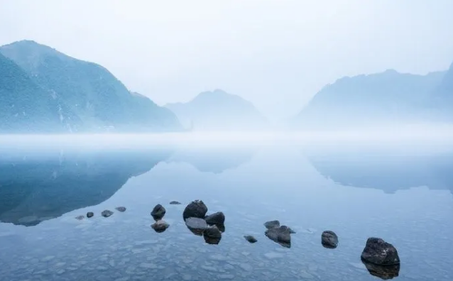 不服输的李白居然跟崔颢的经历一模一样？