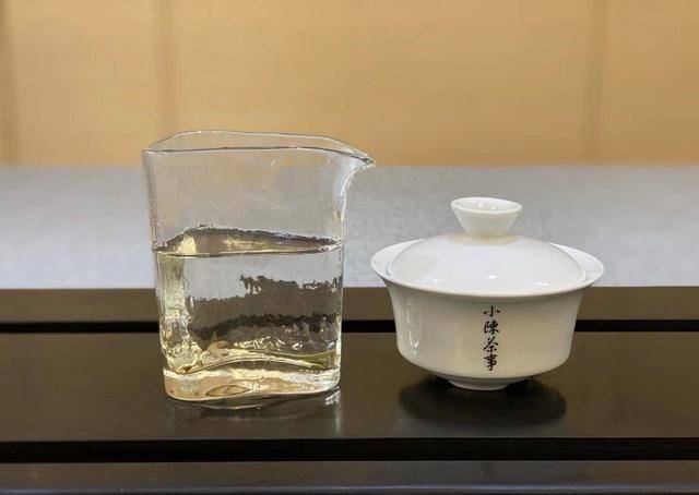沸水，是好茶的试金石，温水冲泡的茶叶，连好茶的入场券都得不到