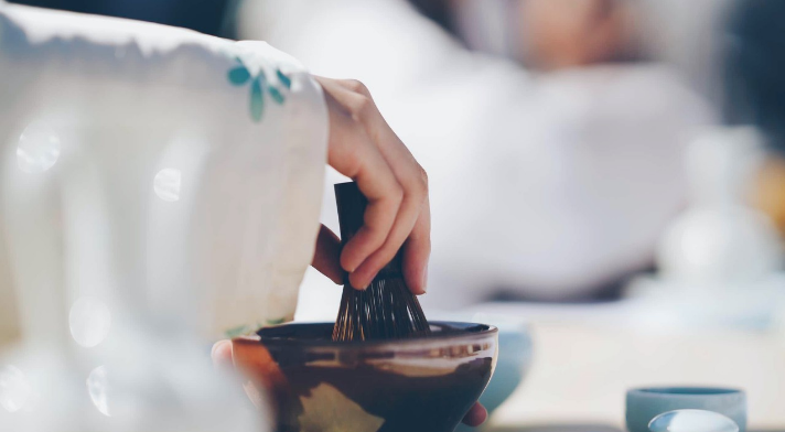 如果想要成为一名顶尖茶艺师，需要怎么做？